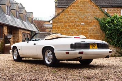Lot 7 - 1995 Jaguar XJS Celebration