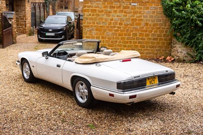 Lot 7 - 1995 Jaguar XJS Celebration