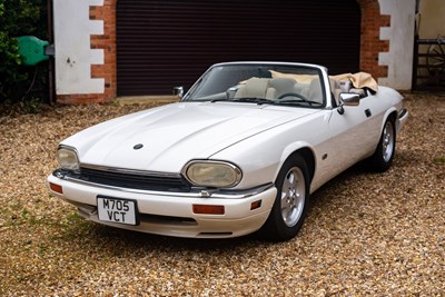Lot 7 - 1995 Jaguar XJS Celebration