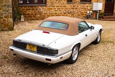 Lot 7 - 1995 Jaguar XJS Celebration