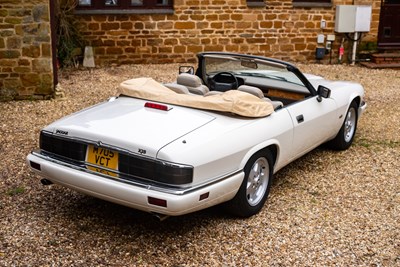 Lot 7 - 1995 Jaguar XJS Celebration