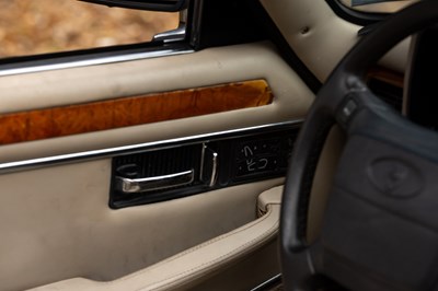 Lot 7 - 1995 Jaguar XJS Celebration