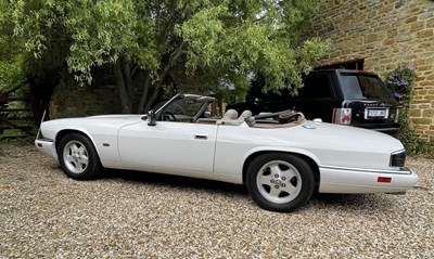 Lot 7 - 1995 Jaguar XJS Celebration