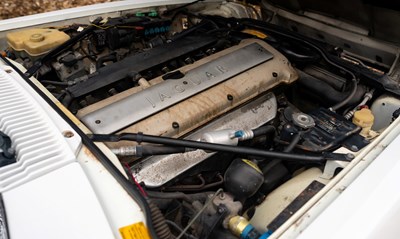 Lot 7 - 1995 Jaguar XJS Celebration