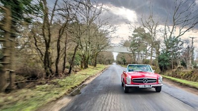 Lot 1971 Mercedes-Benz 280 SL Pagoda