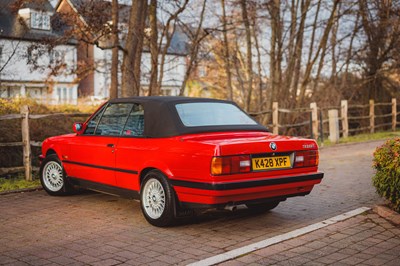 Lot 1993 BMW 318i Convertible