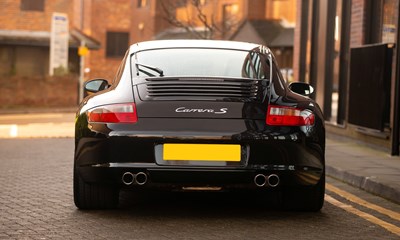 Lot 136 - 2007 Porsche 911/997 Carrera S