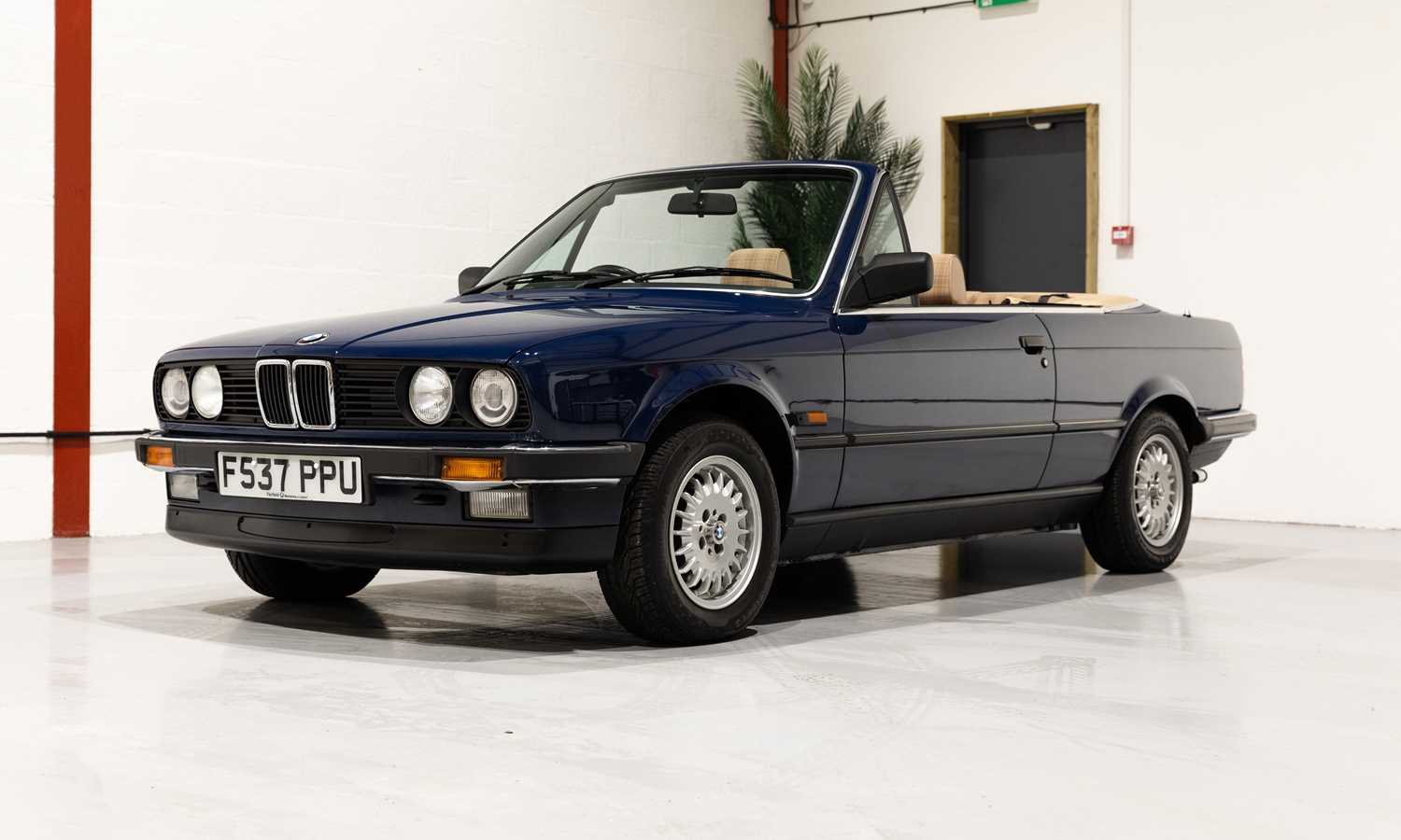 Lot 1989 BMW 320i Convertible