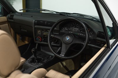 Lot 1989 BMW 320i Convertible