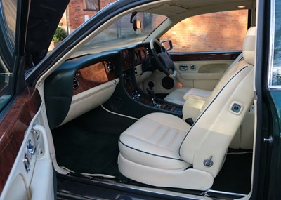 Lot 1994 Bentley Continental R