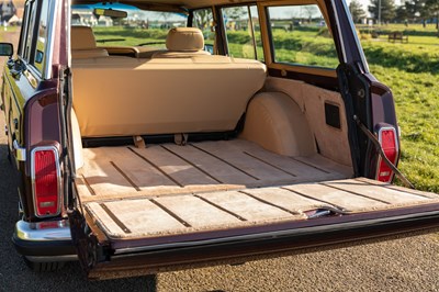 Lot 1988 Jeep Wagoneer