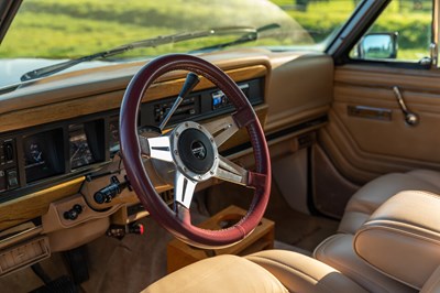 Lot 1988 Jeep Wagoneer