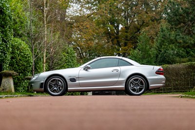 Lot 2004 Mercedes-Benz SL65 AMG