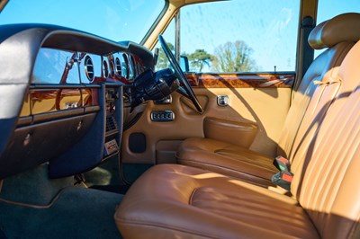 Lot 135 - 1977 Bentley T2