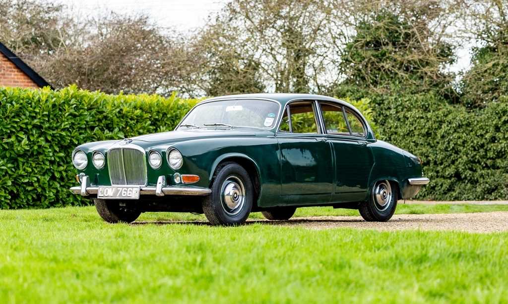 Lot 1968 Jaguar 420