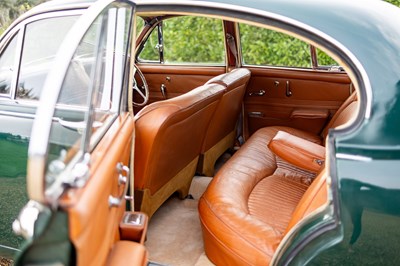 Lot 1968 Jaguar 420