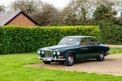 Lot 1968 Jaguar 420