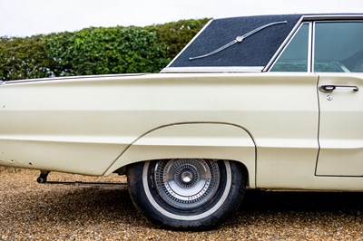 Lot 1965 Ford Thunderbird