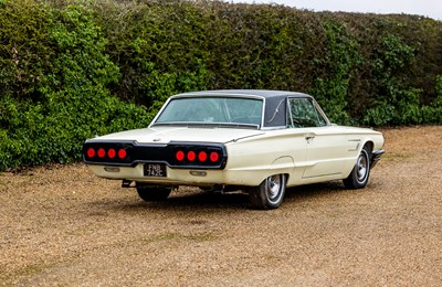 Lot 1965 Ford Thunderbird