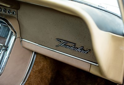 Lot 1965 Ford Thunderbird