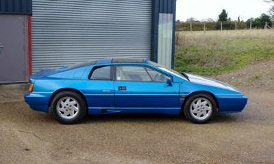 Lot 1988 Lotus Esprit Turbo