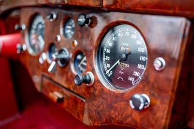 Lot 1953 Jaguar XK120 Drophead Coupé