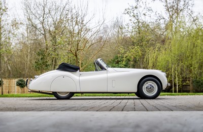 Lot 1953 Jaguar XK120 Drophead Coupé