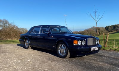 Lot 1995 Bentley Turbo R