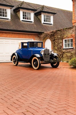 Lot 1930 Ford Model A Cabriolet