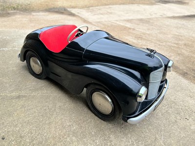 Lot 146 - 1957 Austin J40 Pedal Car