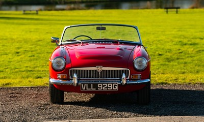 Lot 1968 MGC Roadster