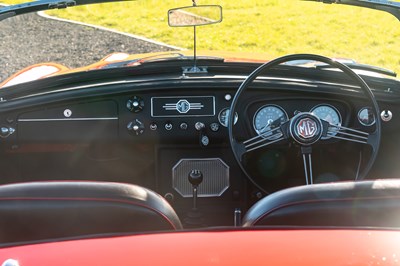 Lot 1968 MGC Roadster