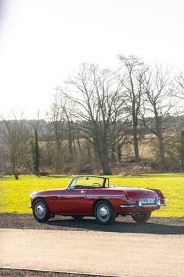 Lot 1968 MGC Roadster