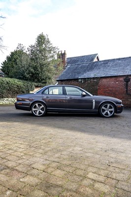 Lot 2008 Jaguar XJR