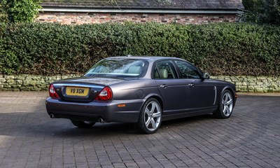 Lot 2008 Jaguar XJR