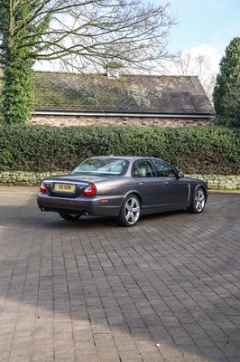 Lot 2008 Jaguar XJR