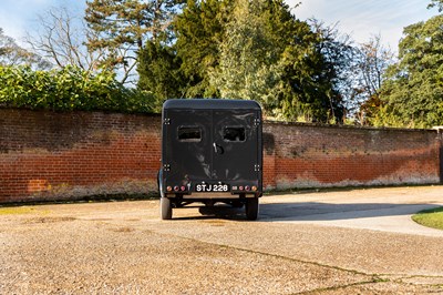 Lot 1954 Ford Pilot V8 Van