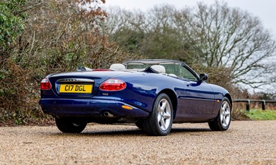 Lot 281 - 2000 Jaguar XK8 Convertibile