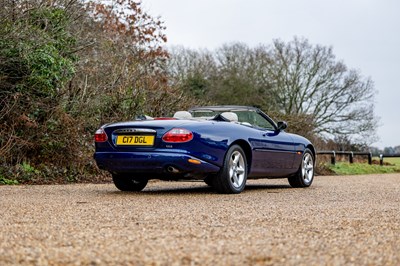 Lot 281 - 2000 Jaguar XK8 Convertibile