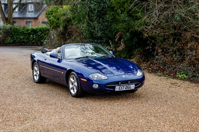 Lot 281 - 2000 Jaguar XK8 Convertibile