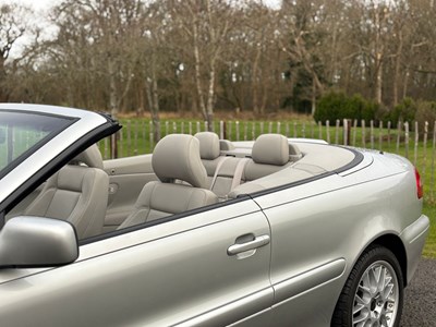 Lot 264 - 2003 Volvo C70 T GT