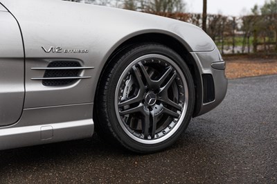 Lot 2004 Mercedes-Benz SL65 AMG