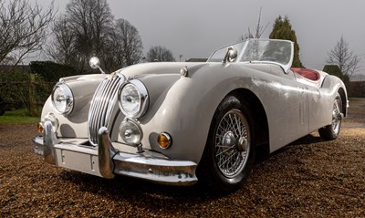 Lot 209 - 1956 Jaguar XK140 SE Roadster