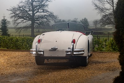 Lot 209 - 1956 Jaguar XK140 SE Roadster