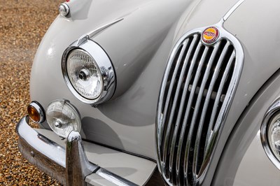 Lot 209 - 1956 Jaguar XK140 SE Roadster