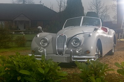 Lot 209 - 1956 Jaguar XK140 SE Roadster