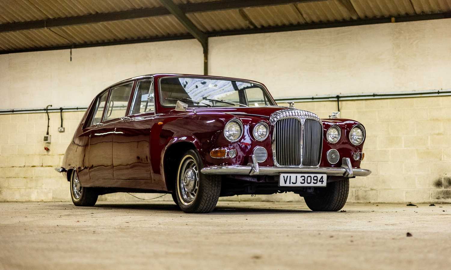 Lot 107 - 1969 Daimler DS420