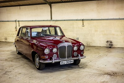 Lot 107 - 1969 Daimler DS420