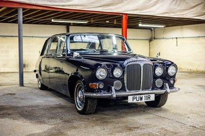 Lot 151 - 1976 Daimler DS420