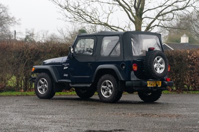 Lot 255 - 1998 Jeep Wrangler 4.0 Sport